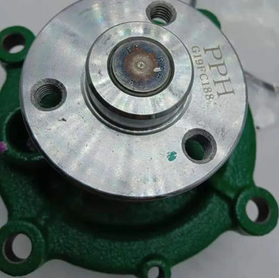 D6D / D6E Części zamienne  EC210B 20726092 Pompa wodna do koparki
