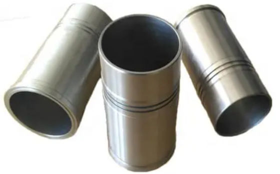BFM101 Części tulei cylindra silnika 04253771 3842448 04253772