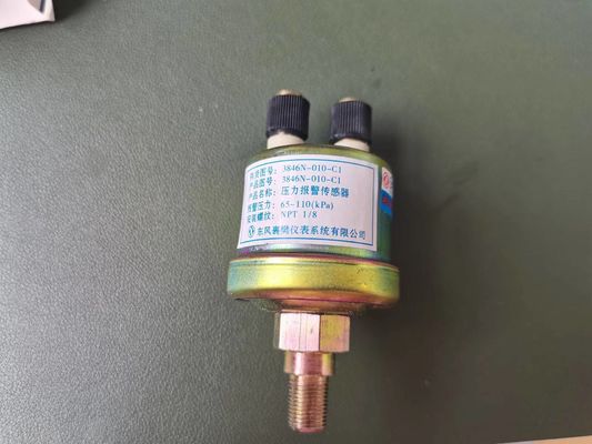 Wymiana czujnika ciśnienia oleju silnikowego 4BT Metal 3846N-010-C1