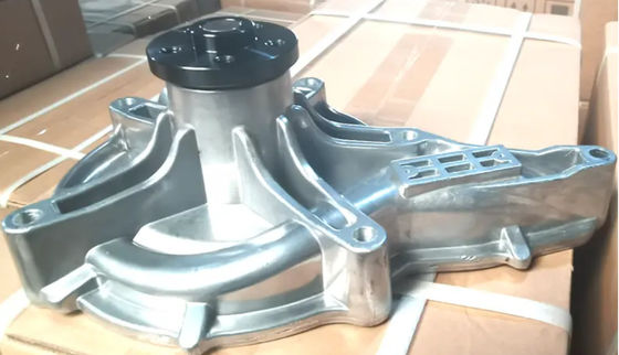 A35F A40E Pompa płynu chłodzącego silnika EC700B EC700C 24070789 22902431